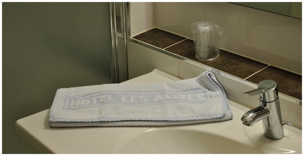 איזין Citotel Hotel Les Alizes מראה חיצוני תמונה